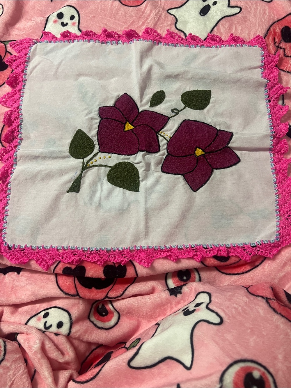 Hand-Embroidered Mexican Tortilla Warm - Floral